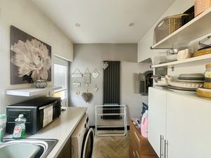 Photo 1- click for photo gallery